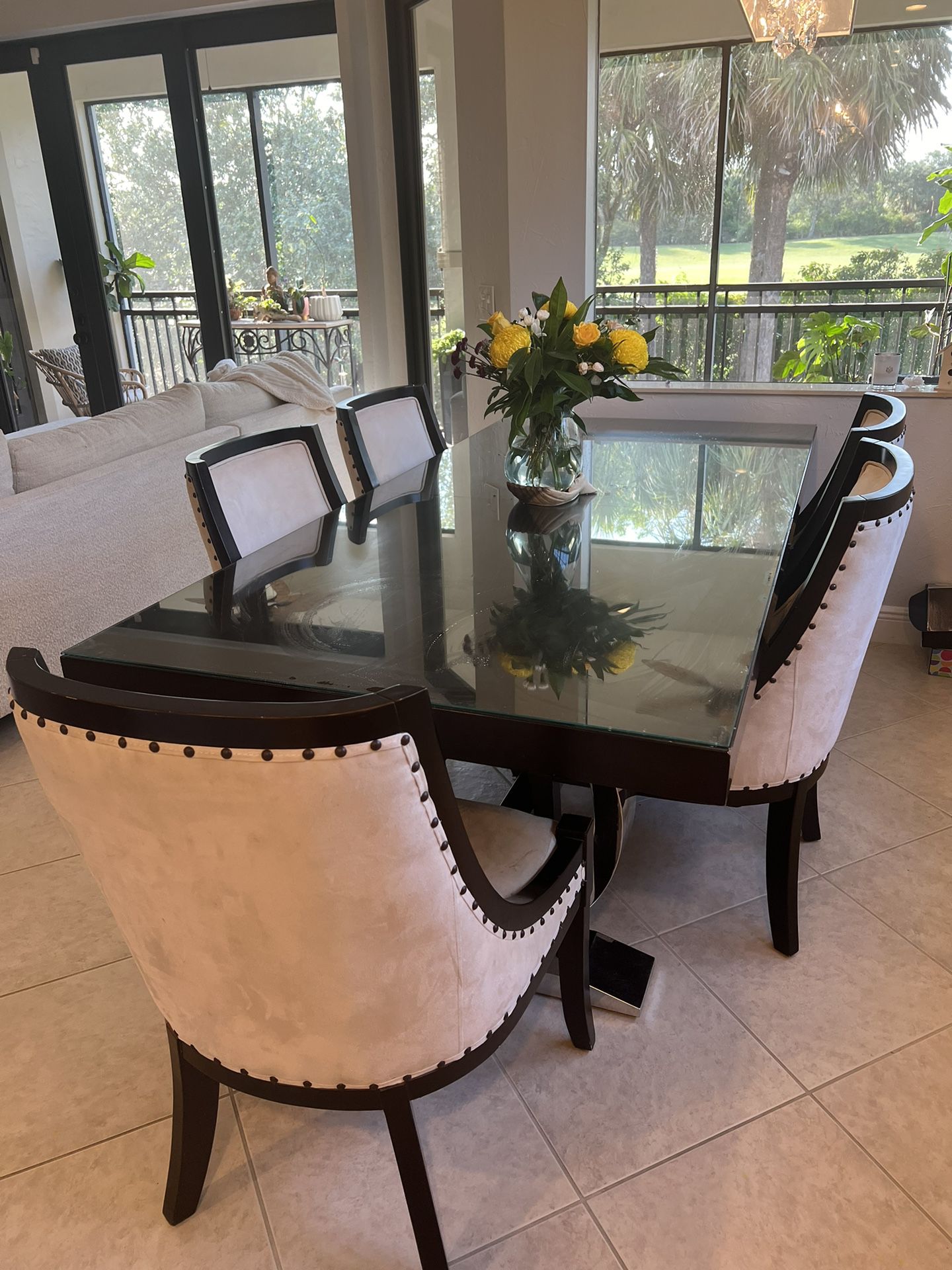 Dining Table -moving Sale 