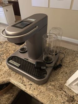 Bartesian Cocktail Maker