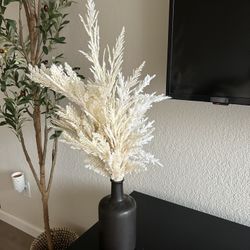 pampas grass Vase 