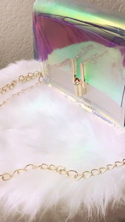 Holographic Small Purse