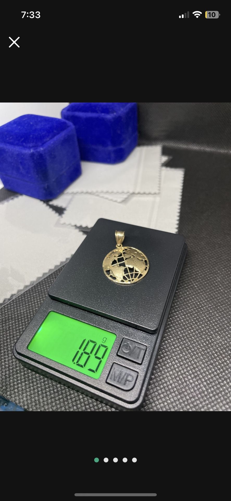 10k Gold Globe Pendant