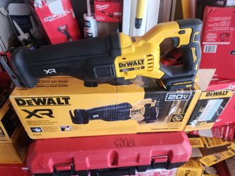 Dewalt 20v xr sosos
