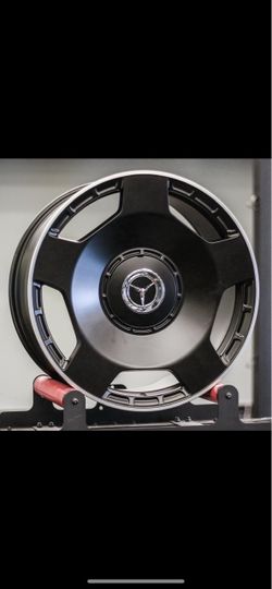 A set of G wagon wheels forged