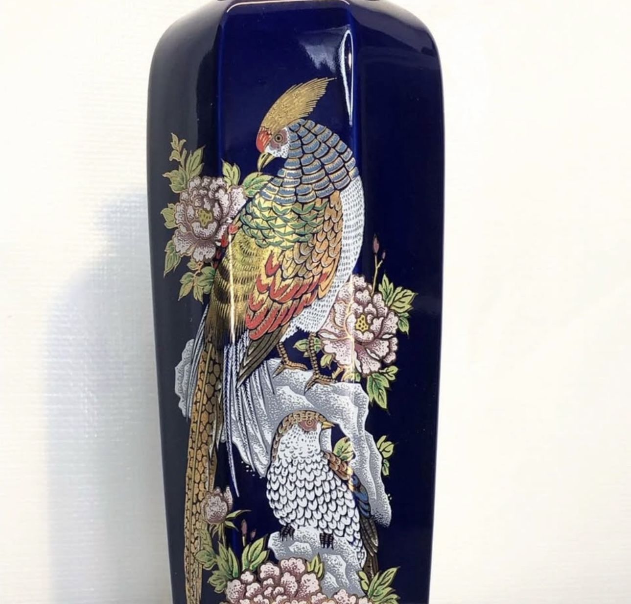 Vintage Otagiti Japanese Kutani Vase