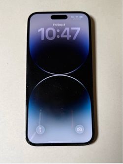 Brand  iPhone 14pro max  color  black size  6.7 inches