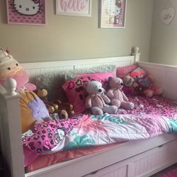 Twin Trundle Bed 