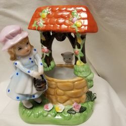 Girl /wishing Well Figurine 