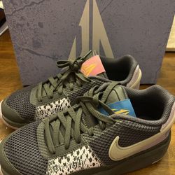 Ja Marant Nike Sz 5y