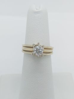 14k Solitaire Yellow Gold Ring .75 CTW Diamonds