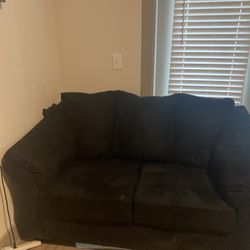 Black Couch And Love Seat 