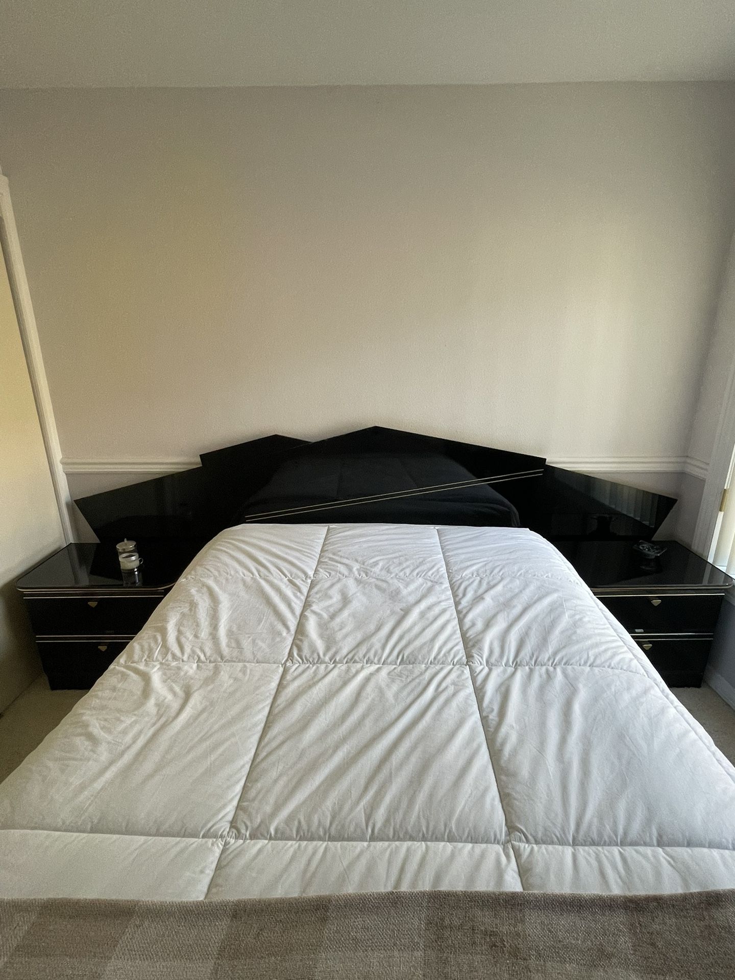 Queen/Full Size Bed Frame Set
