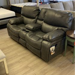 Leather Reclining Loveseat 