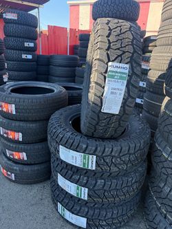 🚨‼️vendo set de llantas Lt 265 70 17 kuhmo tires R/T