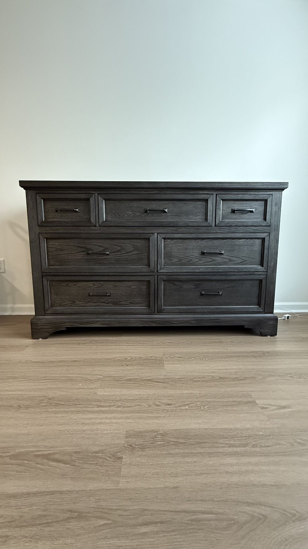 Drawer Dresser