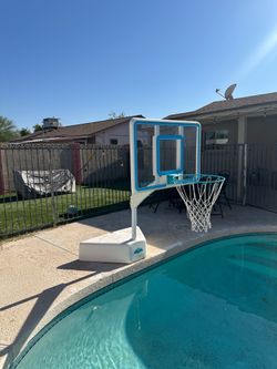Pool Basketball Hoop, with ball
