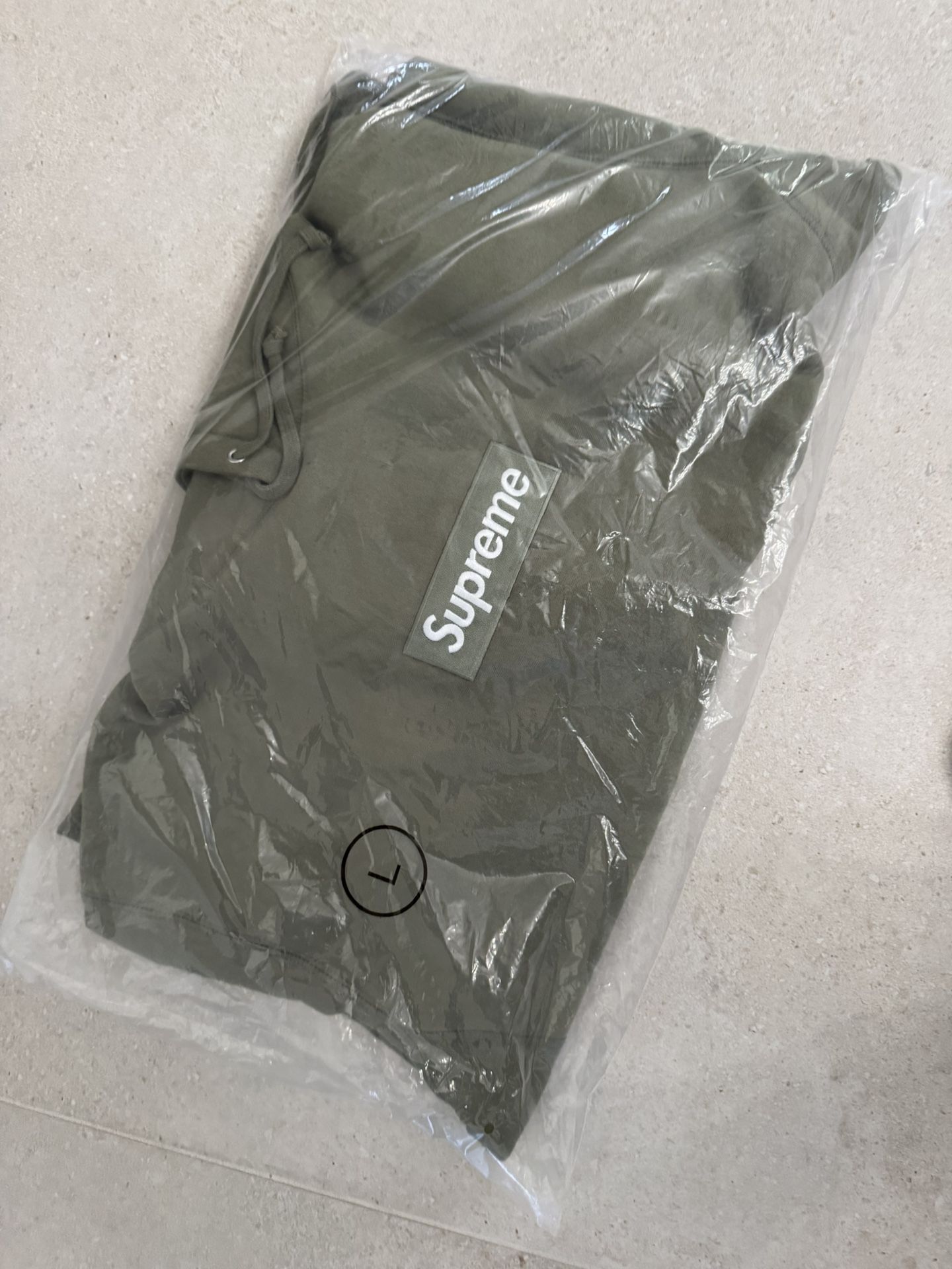 Supreme Box Logo L