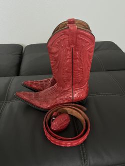 Botas Con Cinto Incluido