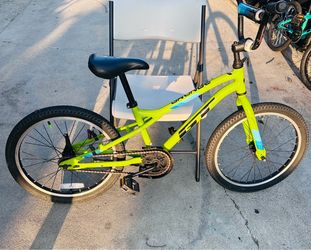 GT Grunge 20” gloss green kids bike