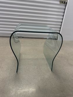 2x Modern Glass Curved Side Table