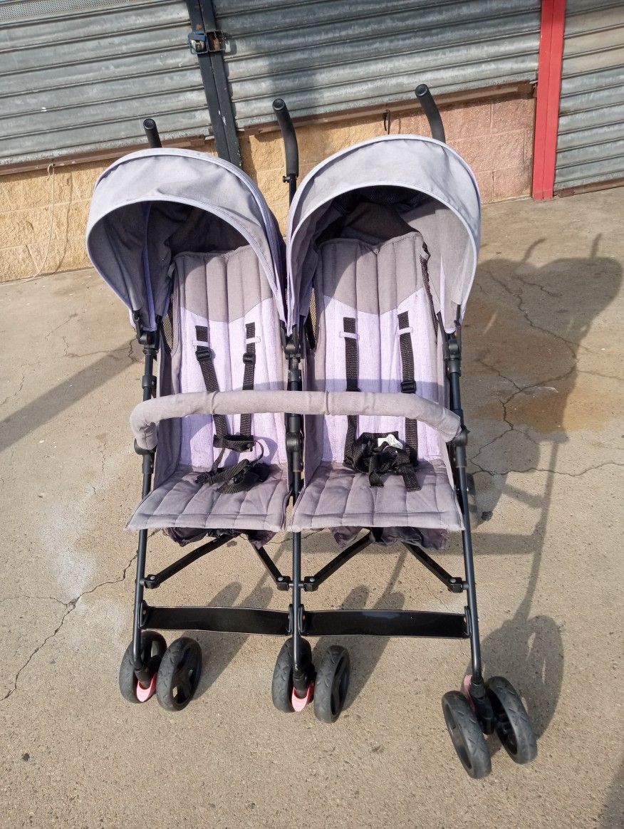 Dream on me double stroller