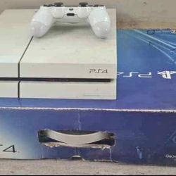 PS4 