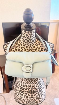 Coach Pillow Tabby 26 Women's Shoulder Bag