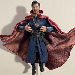 Hot Toys - Doctor Strange - MMS387 (Opened)