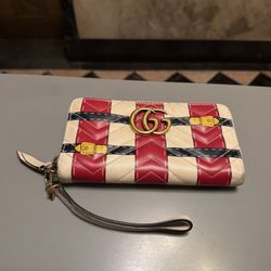 Gucci Limited  Gucci Wallet  guilted leather multicolor pattern Marmont GG