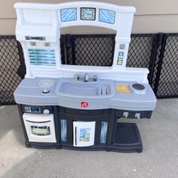 Little Tikes Kitchen