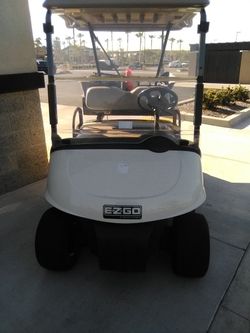 E-Z-Go golf cart