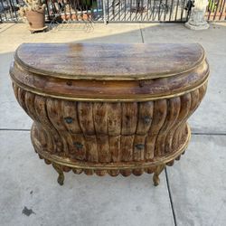 vintage dresser/chest