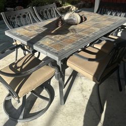 Patio Table And Chairs 