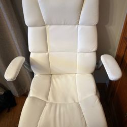 KCREAM White Office Chair