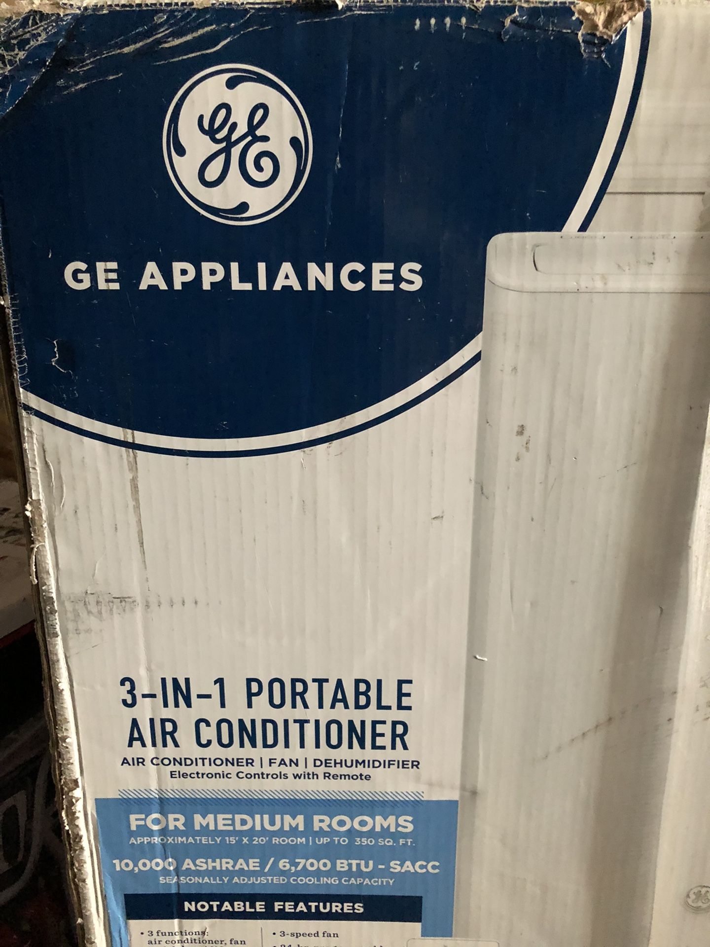 New General Electric Portable A/C With Dehumidifier 10,000 Btu With All Accessories
