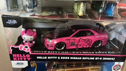 Jada Hello Kitty 2002 Nissan Skyline GT-R BNR34 Die-Cast