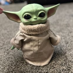 Star Wars The Mandalorian The Child 11 inch Plush Toy