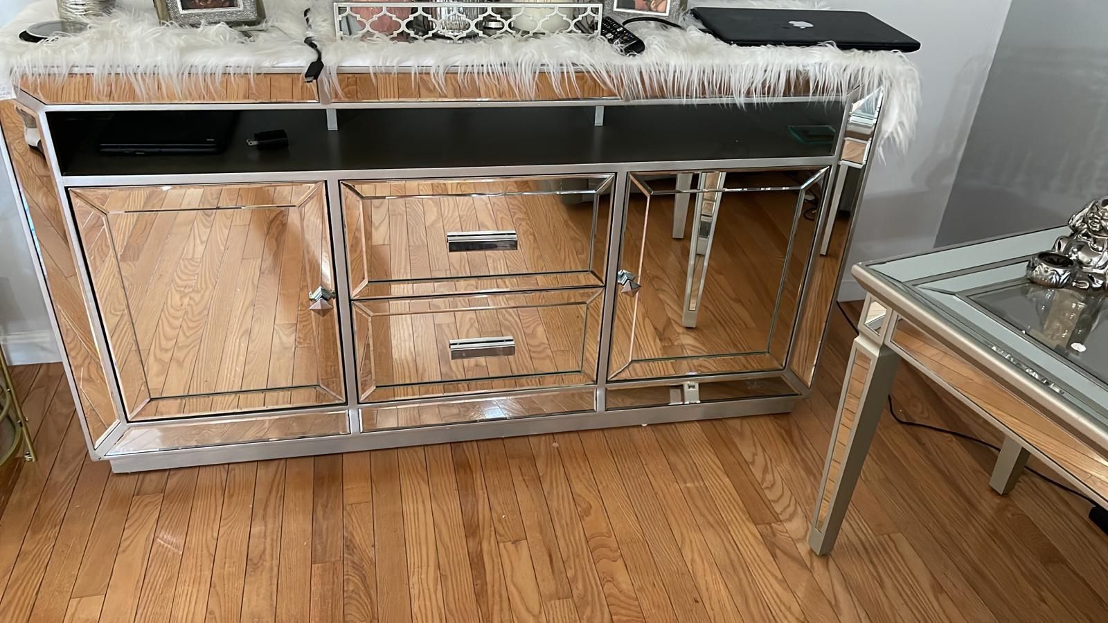 cheap sales store Nooks Table Massachusetts Boston, and chairs