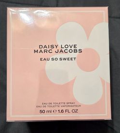 Daisy Love Marc Jacob's