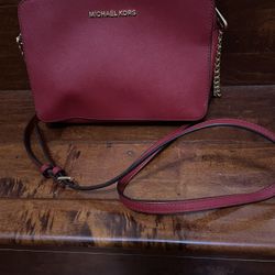 Michael Kors Jet Set East West Saffiano Leather Crossbody Bag Red Gold Hardware
