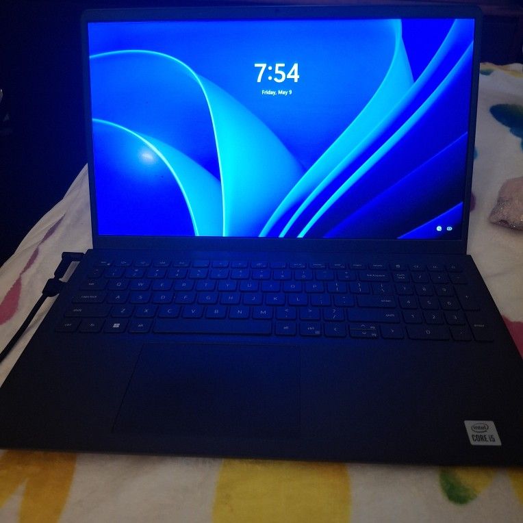 Dell Inspirion 15 153511 Incore I5 Touchscreen