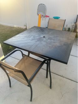 Patio table 4 chairs