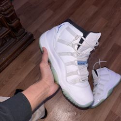 Jordan 11 “Blue Legend”