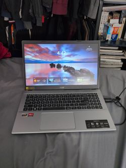 Acer lap top used as is aspire 3 15