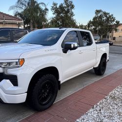2024 Chevrolet Silverado