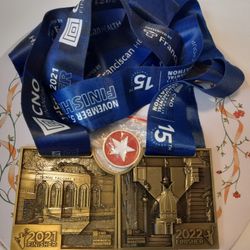2× Monumental Marathon Medals