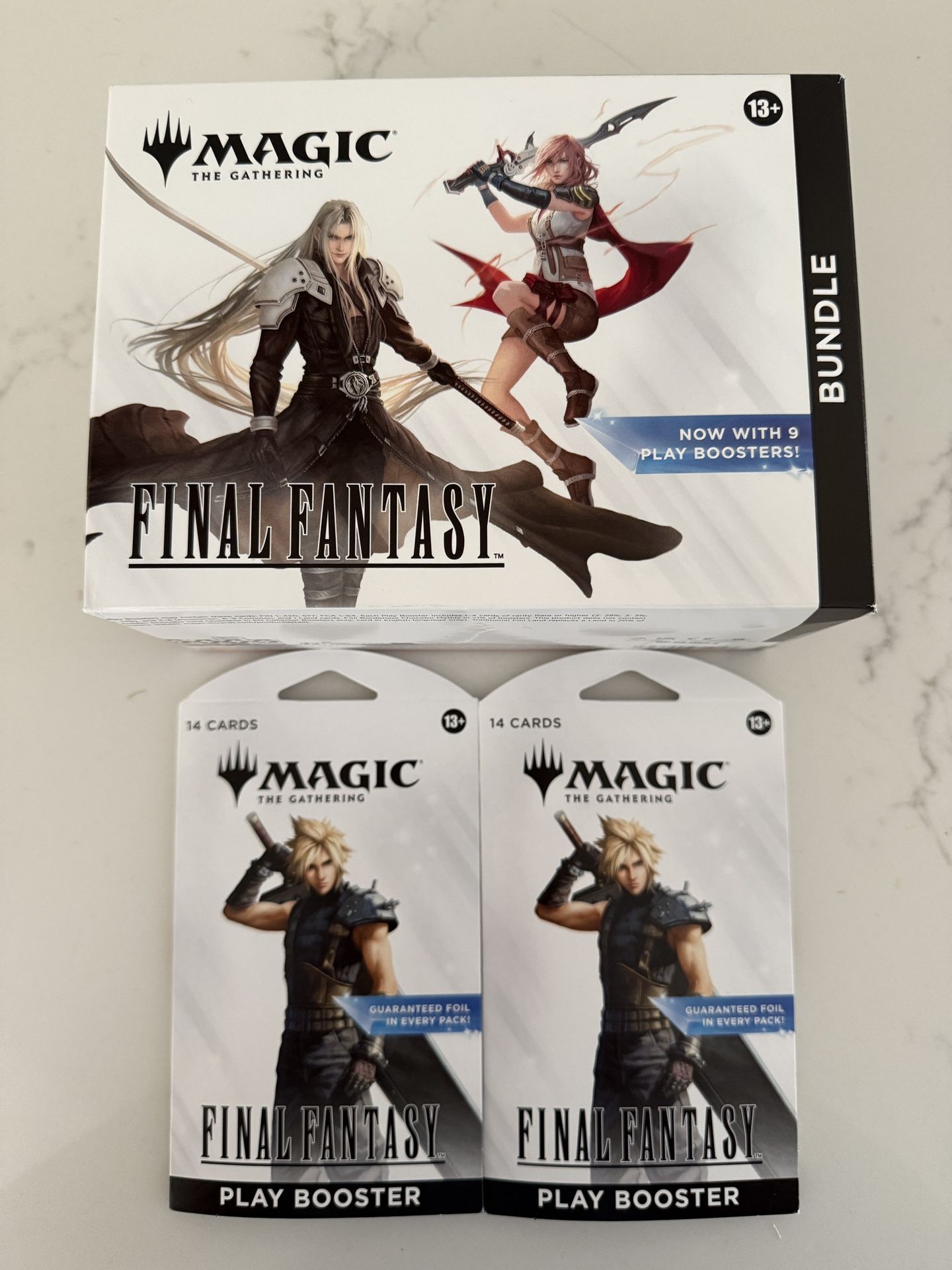 Magic The Gathering Final Fantasy Bundle + 2 Play Booster