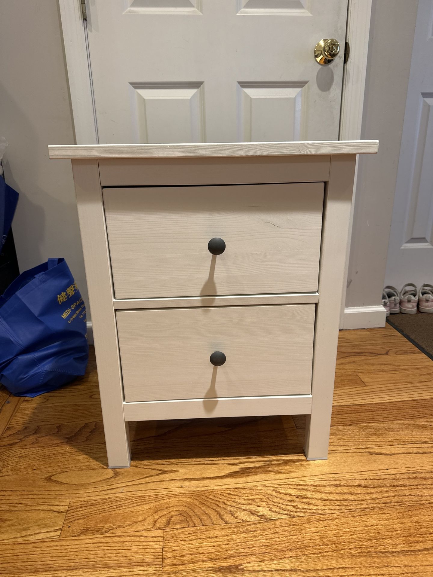 IKEA HEMNES Nightstand