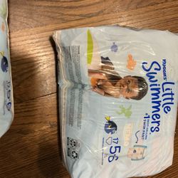 Two New 17 Pieces Bags Of Huggies Little Swimmers Size 5-6, Large For 32 Lb