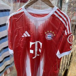 FC Bayern Munich Home Soccer Jersey