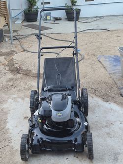 Craftman Push Law Mower In Good Working Condition